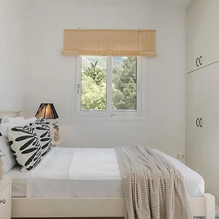 Lourdas Hideaway
