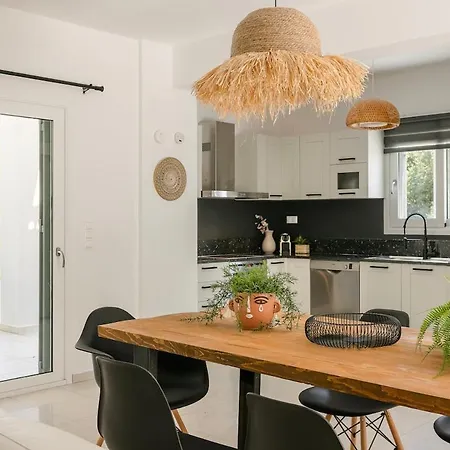 Вилла Lourdas Hideaway Лурдата